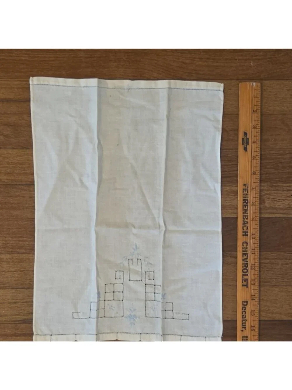 4 Vintage Blue and White Embroidered Hand or Tea Towels AS IS Crafting